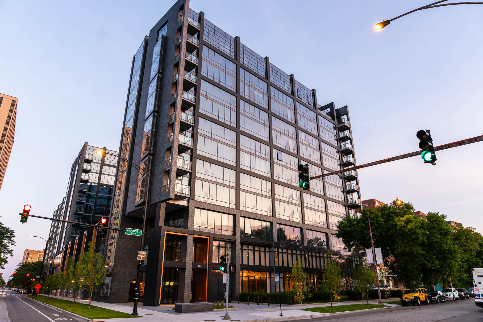 Solverre apartments uptown chicago exterior elevation